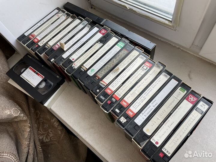 Видеокассеты ретро