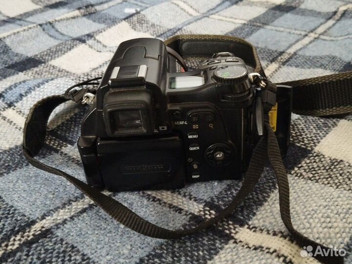 Зеркальный фотоаппарат nikon