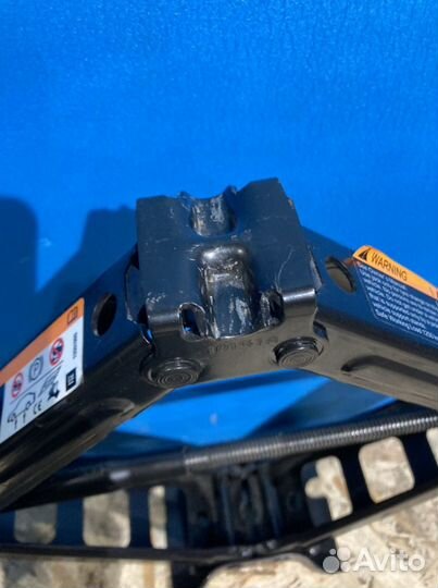 Набор инструмента штатный Chevrolet Cruze Разбор