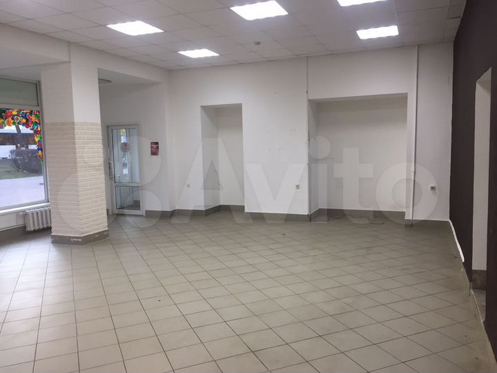 Торговая площадь, 80 м²