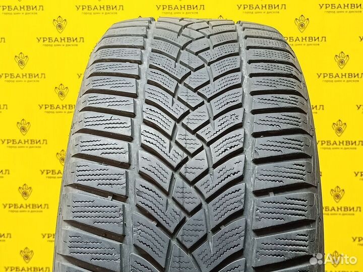Goodyear UltraGrip Performance 235/45 R18 98V