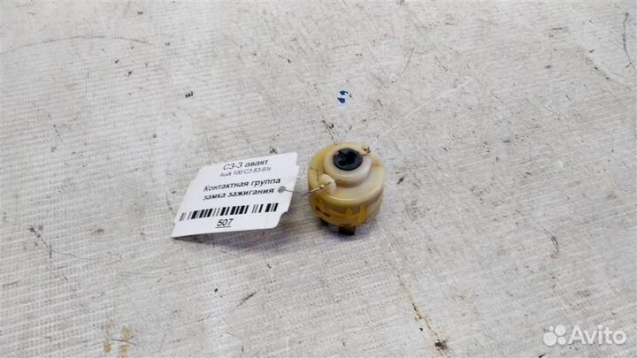 Контактная группа замка зажигания Audi 100 С3 83