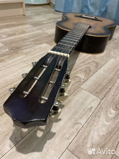 Акустическая гитара Амистар и Ко