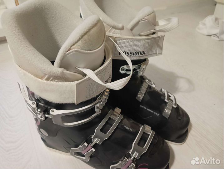 Горнолыжные ботинки женские Rossignol