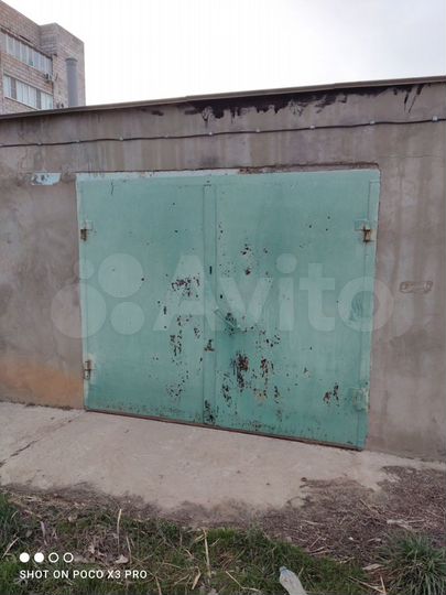 Гараж, > 30 м²