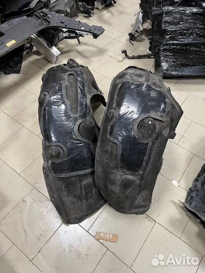 Подкрылок задний bmw 7 g11