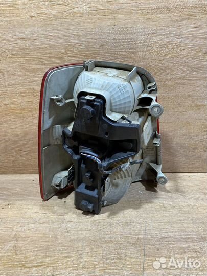 Фонарь правый VW Touran дорест Арт. 110487