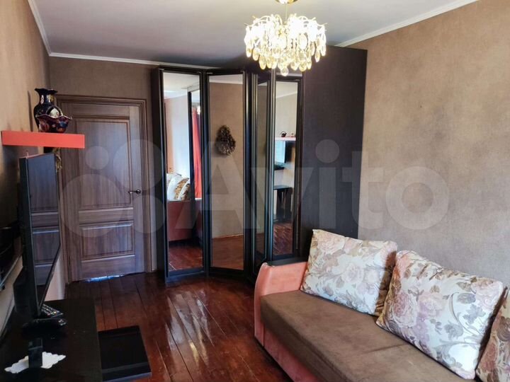 2-к. квартира, 45 м², 5/5 эт.