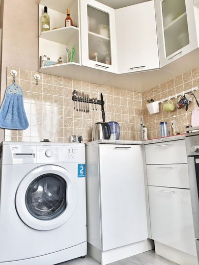 Комната 12 м² в 3-к., 12/12 эт.