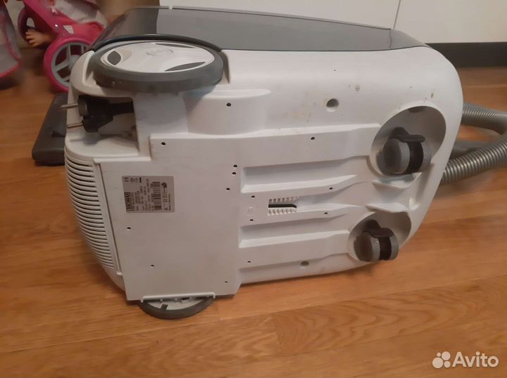 Пылесос Thomas Genius S1