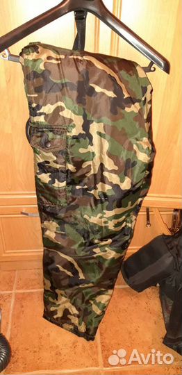 Комуфляжная зимняя куртка, штаны, жилет. Охота