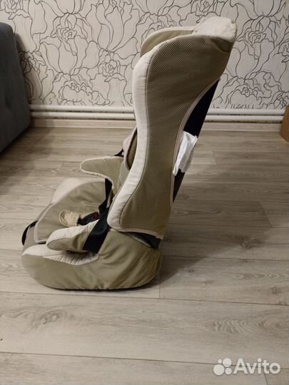 Детское автокресло