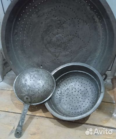 Старинный медный друшлаг, совок