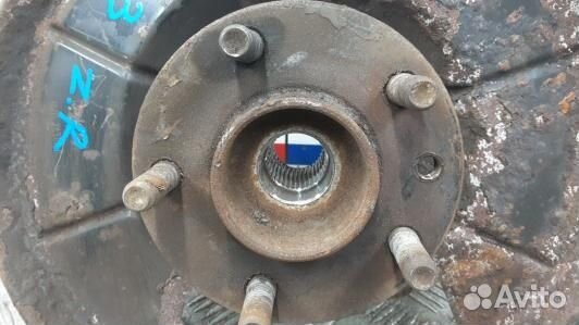 Ступица задняя правая ford kuga 1 (SKR03NX01)