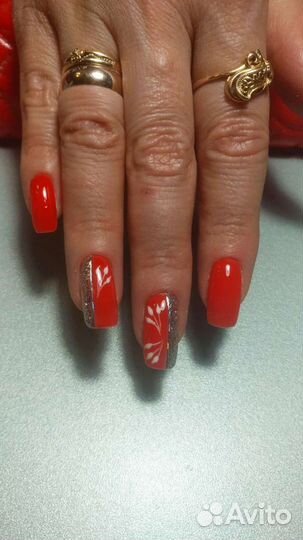 Мастер маникюра и педикюра