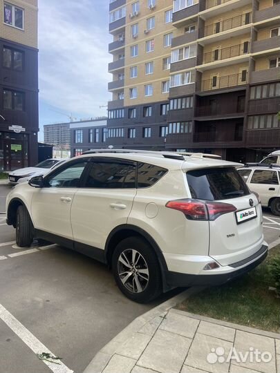 Toyota RAV4 2.0 CVT, 2016, 105 300 км