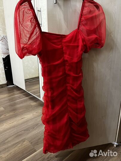 Нарядное платье