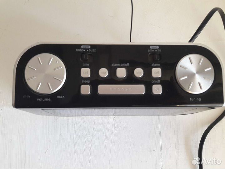 Радиочасы Будильник Vitek VT-6600BK