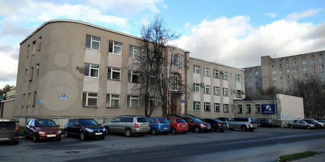 Сдам торговое помещение, 197.2 м²