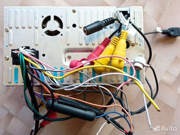 Автомагнитола 2din бу sony