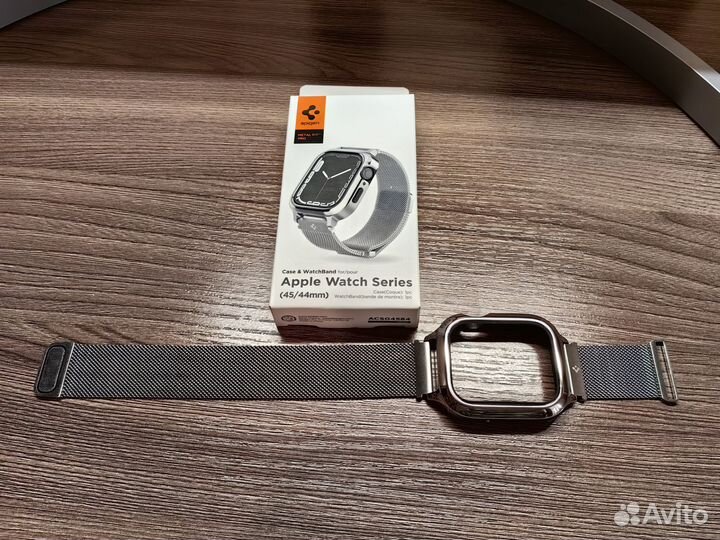 Чехол Spigen для Apple Watch 44/45 mm без торга