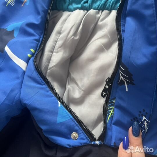 Продам зимний комбинезон 128 размер