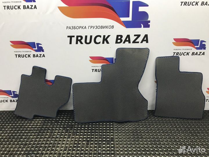 Коврики салона EVA Mercedes-Benz Actros