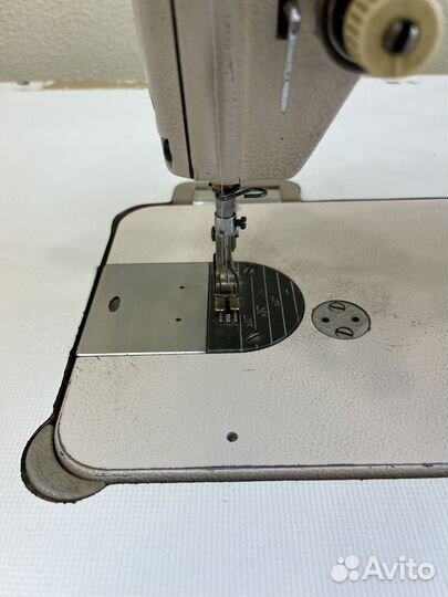 Швейная прямострочная машина Vista SM V-8500