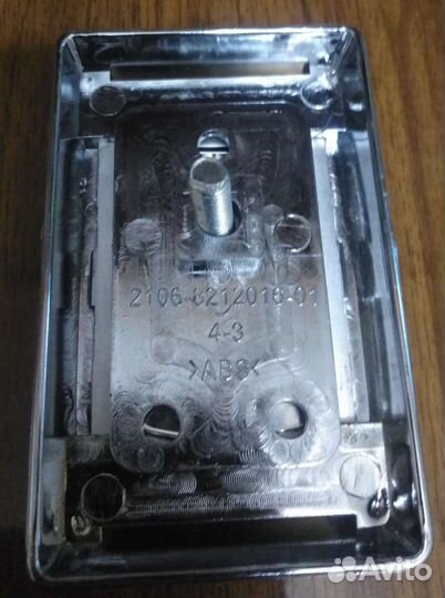 Красная эмблема 2106/хром ручка 2102/2121(СССР)