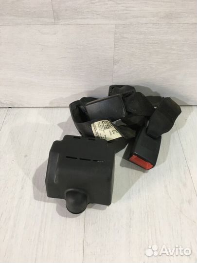 Ремень безопасности задний volkswagen polo 5 1.6 м