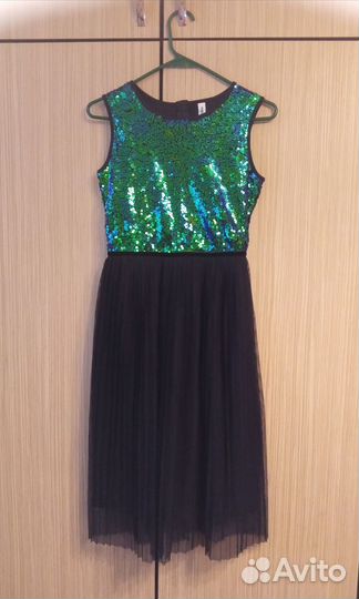 Нарядное платье для девочки 152 158