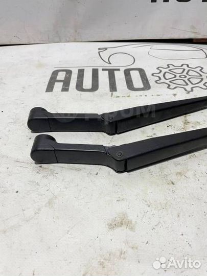 Поводок стеклоочистителей Chevrolet Lacetti