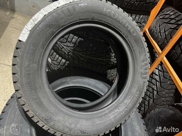 Kumho WinterCraft Ice Wi32 175/65 R14 86T