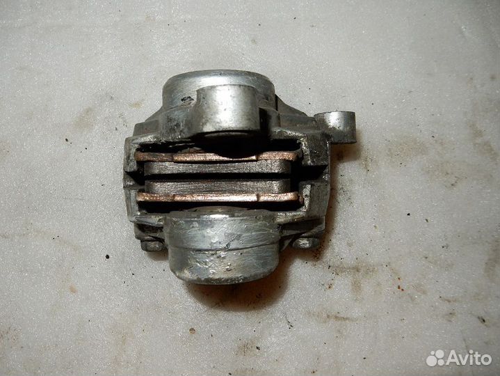 Тормозной суппорт №7 Yamaha diversion400