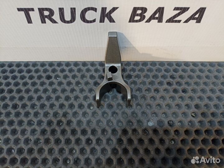 1743969 Кронштейн форсунки Scania 5-series