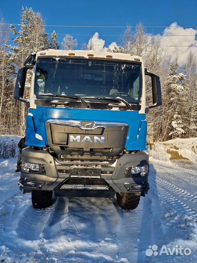 Водитель на самосвал MAN (8х8)