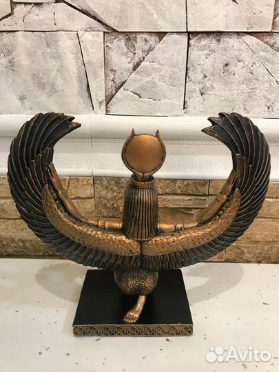 Исида - статуэтка 