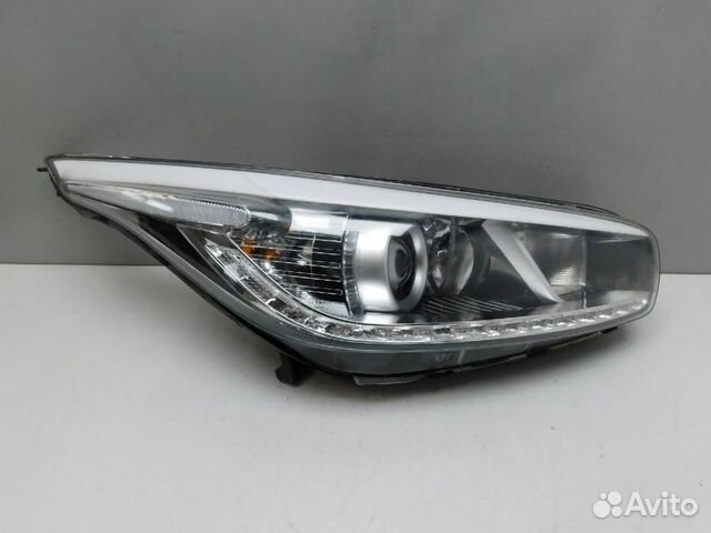 Фара правая Kia Ceed