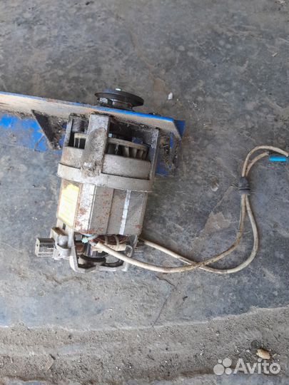 Электродвигатель 220в