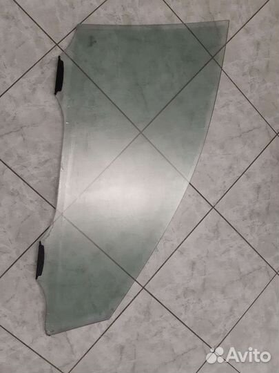 Стёкла передние боковые фольксваген фаэтон 2007год