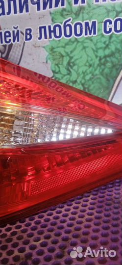 Фонарь задний правый Honda Crosstour