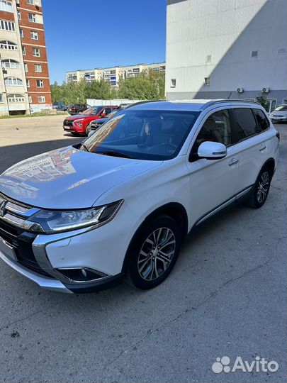 Mitsubishi Outlander 2.4 CVT, 2015, 132 000 км