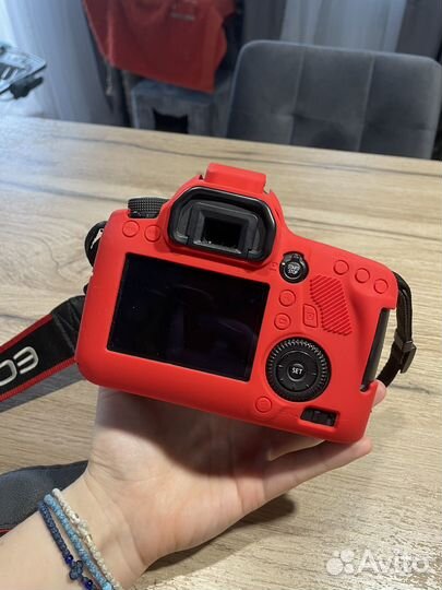 Фотоаппарат canon 6d body 218k