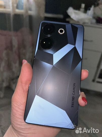 TECNO Camon 20, 8/256 ГБ