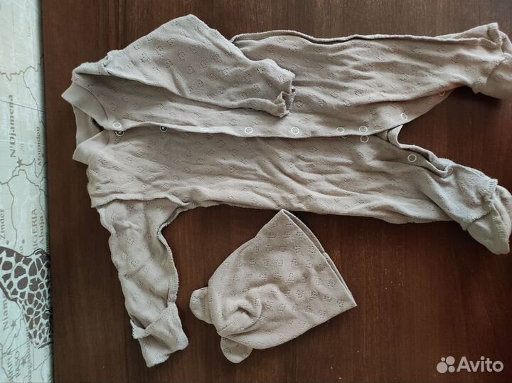 Комплект на выписку для девочки