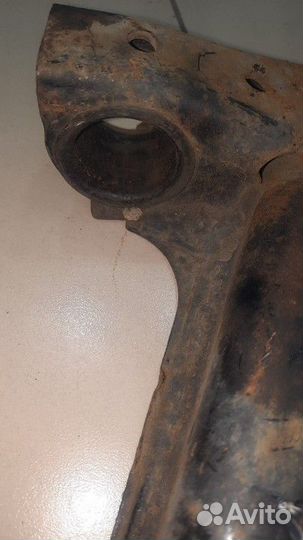 Рычаги подвески передний правый ZAZ Chance