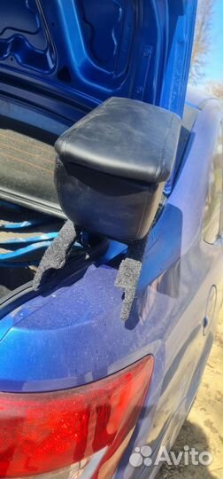 Подлокотник на volkswagen polo