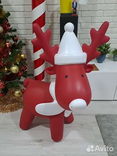 Декоративный олень