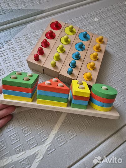 Развивающие игрушки