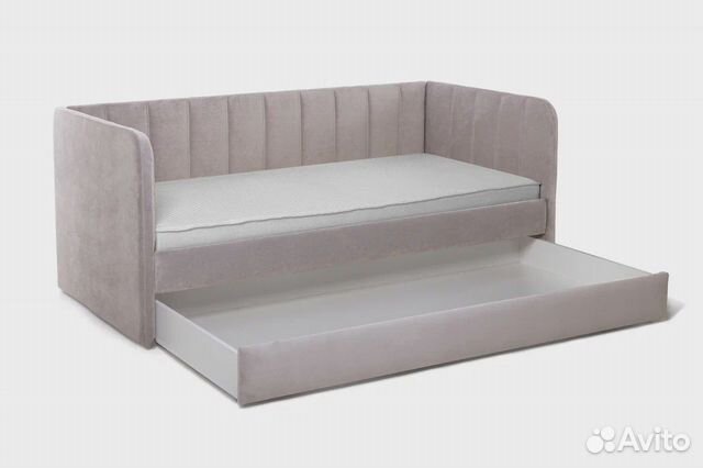 Мягкая детская кровать с матрасом 180х90